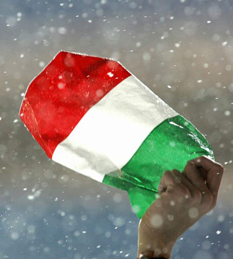Italia in mano